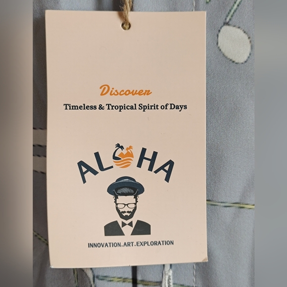 Men's Bundle: 2  Button Down Shirt. Size Large - Picture 5 of 13